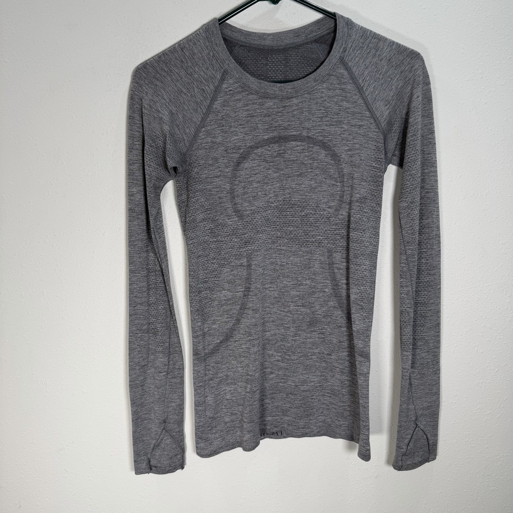 Lululemon Swiftly Tech Shirt Long Sleeve Crew Neck Gray Womens Sz 4
